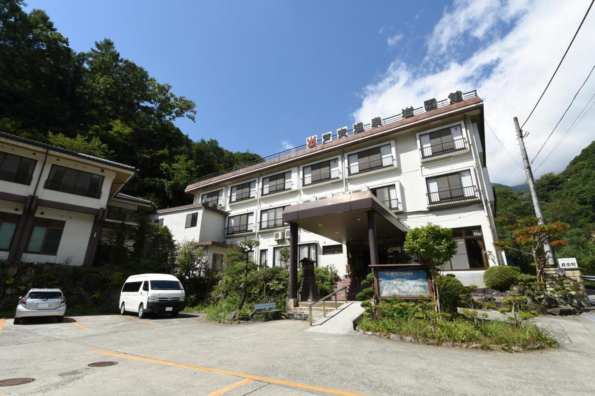 Iwazonokan Hotel Minami Alps Exterior photo